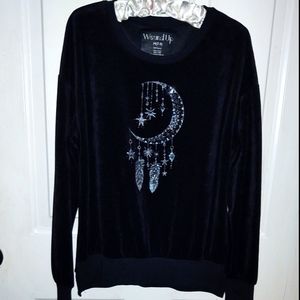 Wound up, velvet sweater shirt